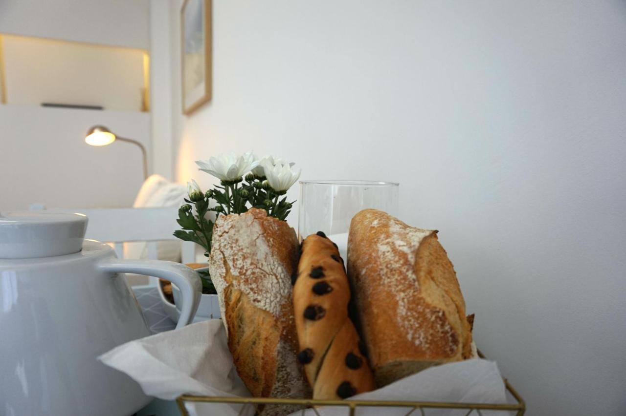 Piraeus Bright Apt Екстер'єр фото